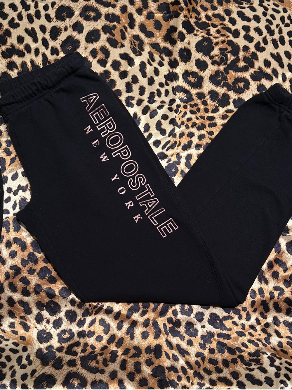 Aeropostale Black Metallic Rose Gold Logo Joggers Sweatpants